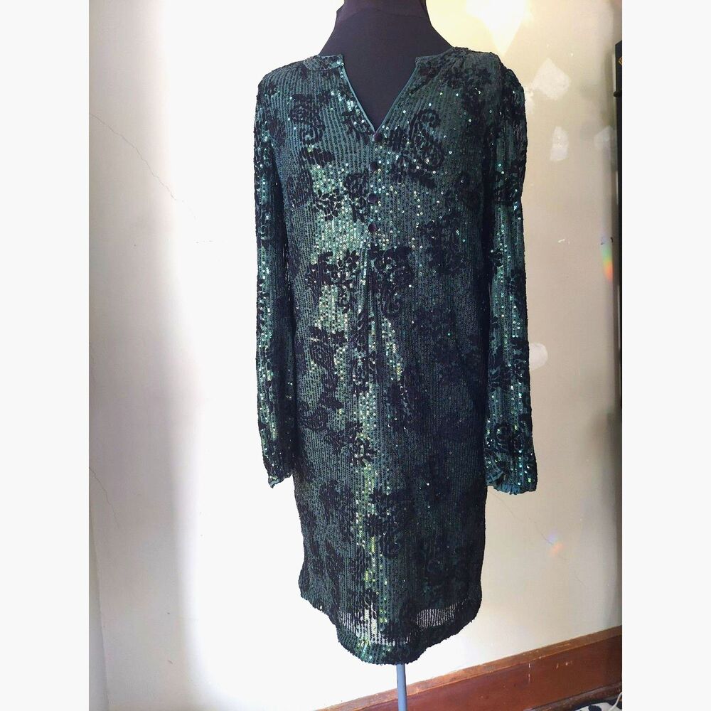 LOFT Emerald Green Velvet Sequin Floral Paisley Shift Dress Sz 6 Long Sleeve